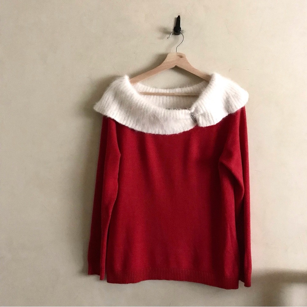 Vintage Red Sweater with White Angora Collar